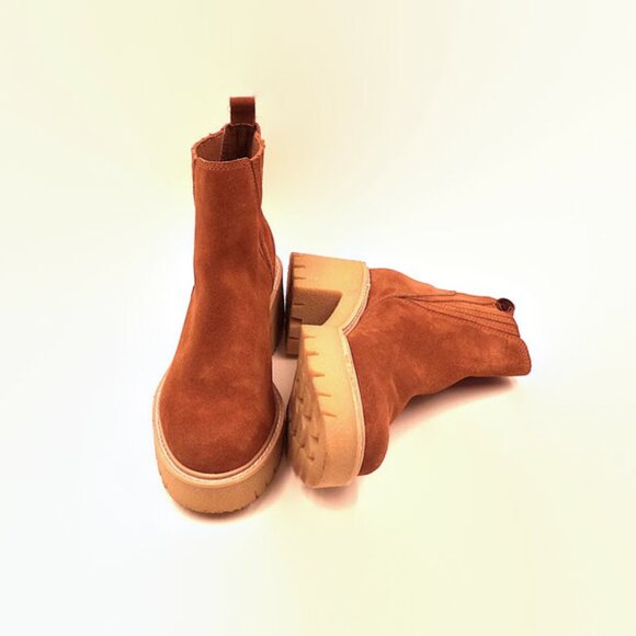 NIB! Steve Madden Brown/Cognac Suede Ankle Boots, Sz.6 - Picture 4 of 6